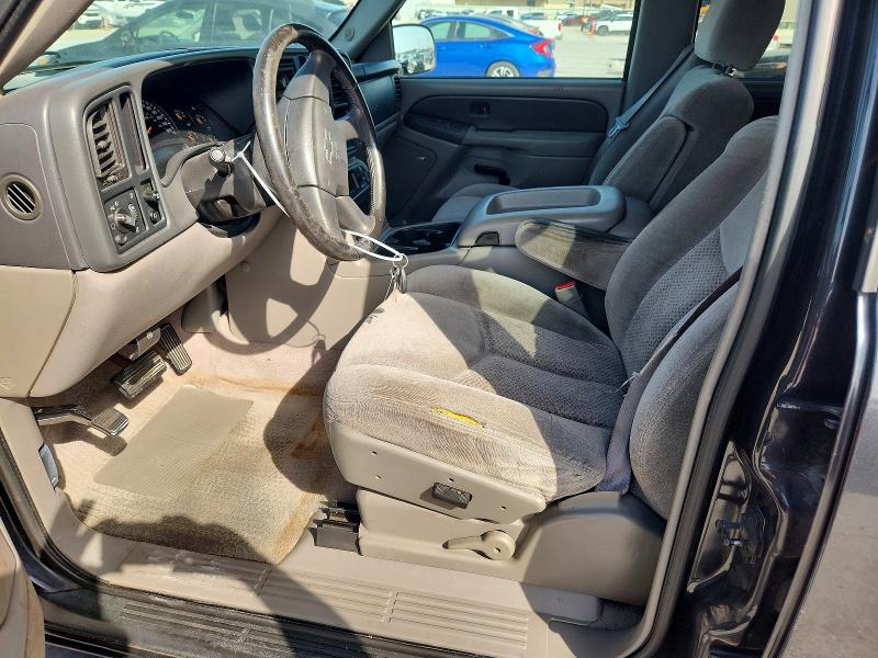 Photo 7 from auction – 2003 CHEVROLET SUBURBAN with VIN 3GNEC16Z03G213255