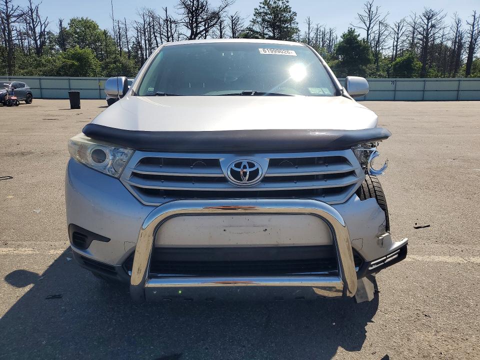 Photo 5 from auction – 2011 TOYOTA HIGHLANDER with VIN 5TDBK3EH3BS058638