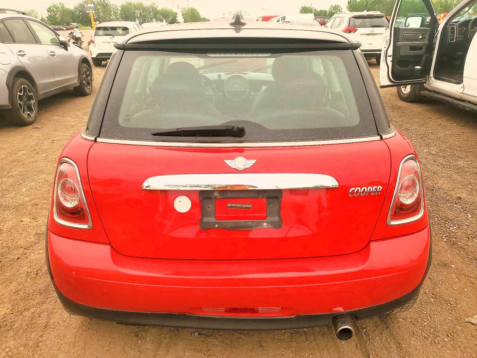 Photo 6 from auction – 2013 MINI COOPER with VIN WMWSU3C51DT677937