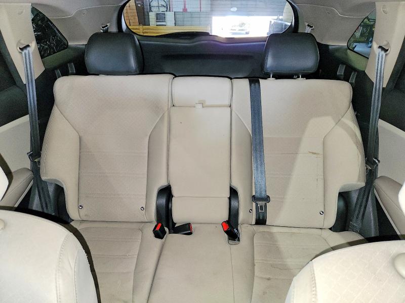 Photo 10 from auction – 2019 KIA SORENTO with VIN 5XYPG4A32KG575806