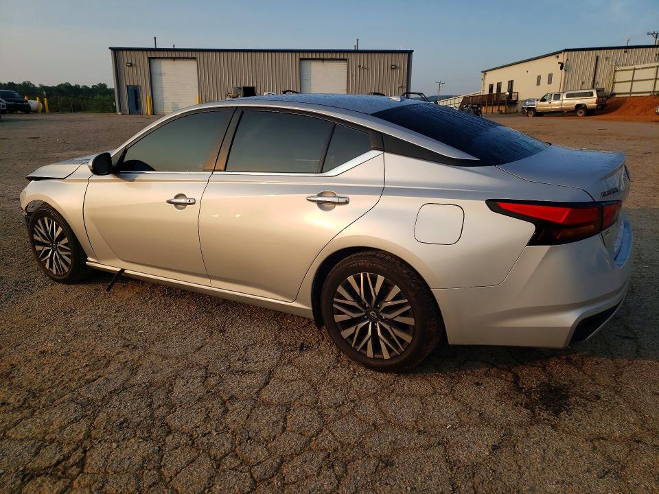 Photo 2 from auction – 2023 NISSAN ALTIMA with VIN 1N4BL4DV6PN308225