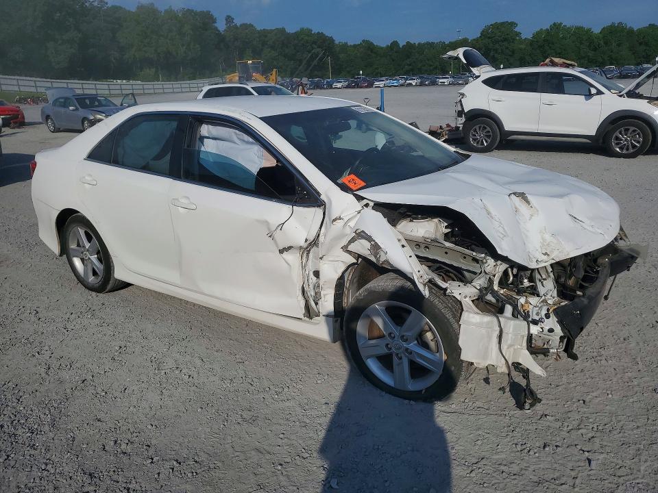 Photo 4 from auction – 2012 TOYOTA CAMRY with VIN 4T1BF1FK7CU583200