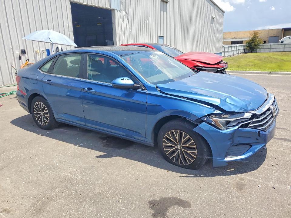 Photo 4 from auction – 2020 VOLKSWAGEN JETTA with VIN 3VWC57BU9LM077939