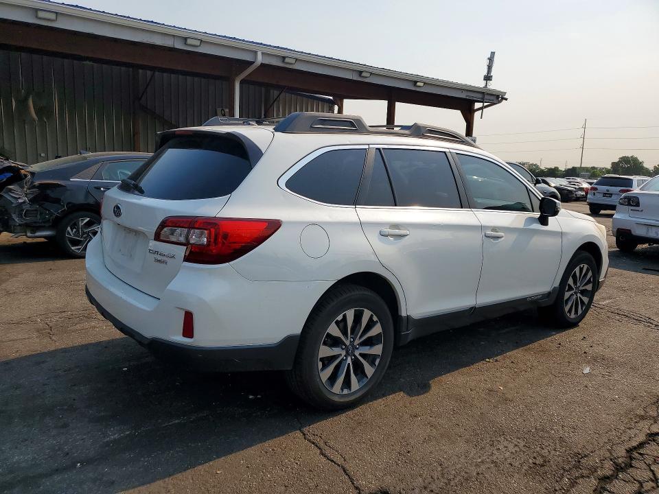 Photo 3 from auction – 2015 SUBARU OUTBACK with VIN 4S4BSENC4F3242439