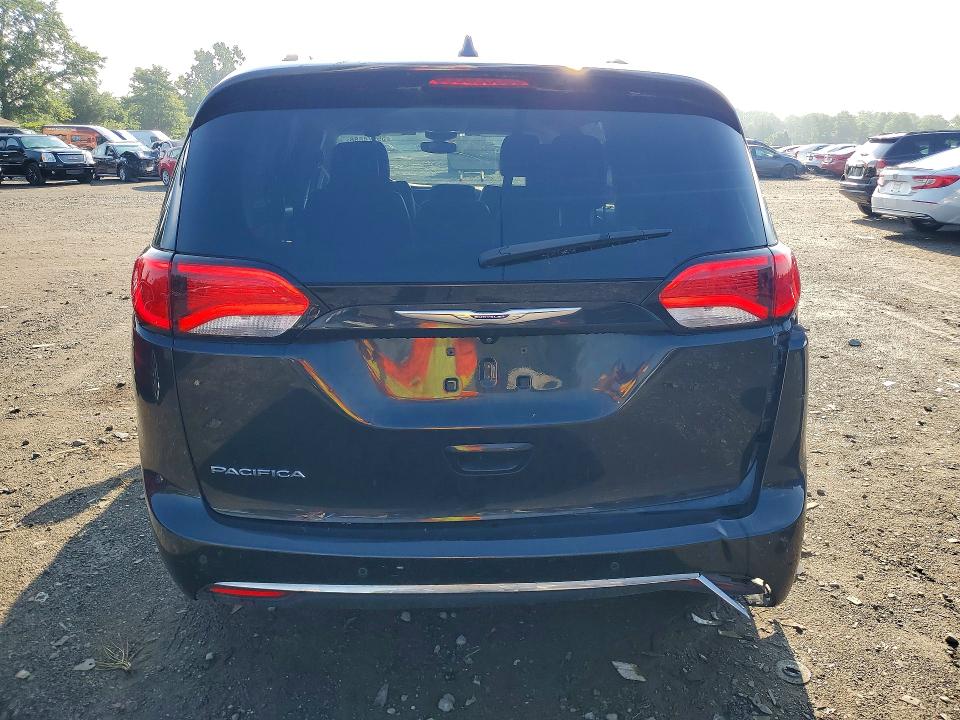 Photo 6 from auction – 2019 CHRYSLER PACIFICA with VIN 2C4RC1BG9KR526084
