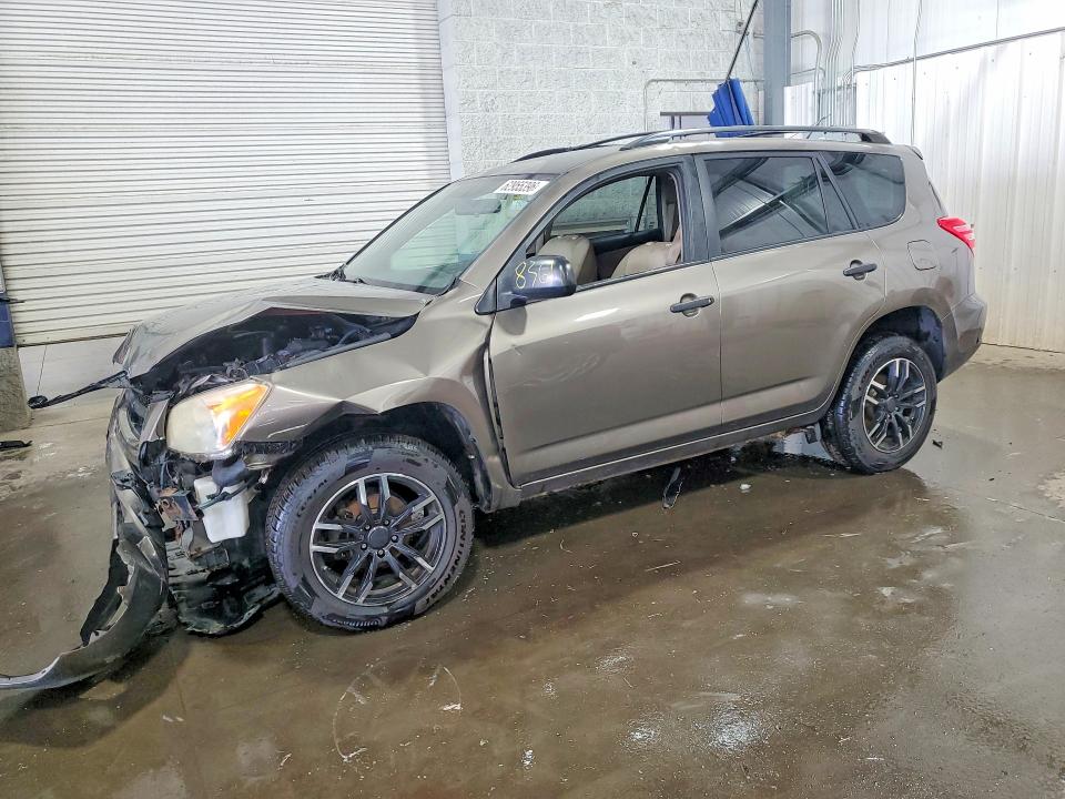 TOYOTA RAV4 2010 with VIN JTMBF4DV7AD037173 - Photo from auction