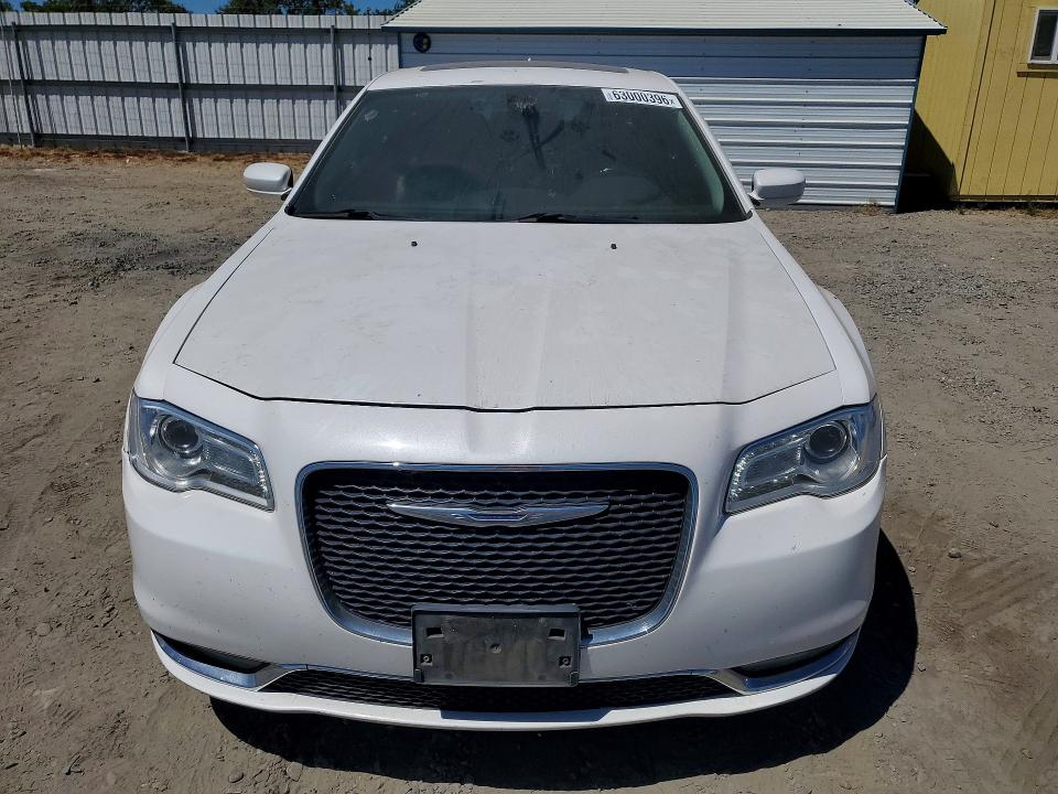 Photo 5 from auction – 2016 CHRYSLER 300 with VIN 2C3CCAAG4GH224565