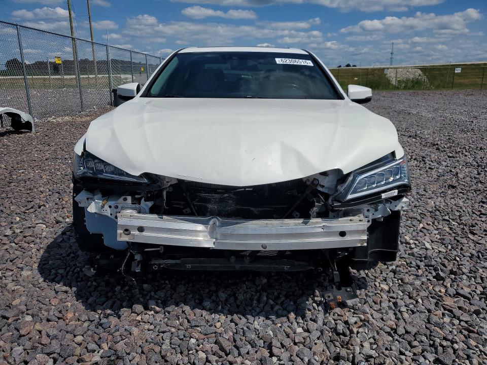 Photo 5 from auction – 2017 ACURA TLX with VIN 19UUB1F59HA002289