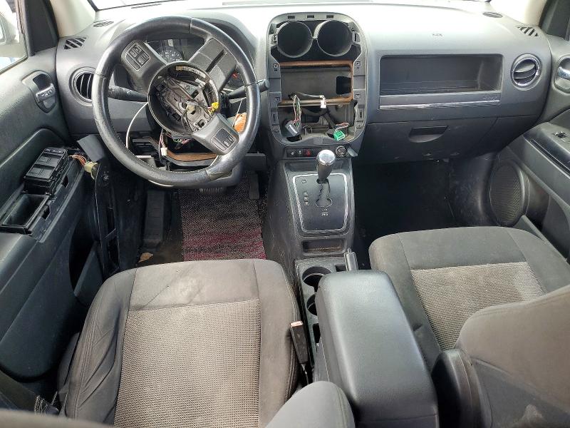 Photo 8 from auction – 2011 JEEP COMPASS with VIN 1J4NF1FB3BD244413