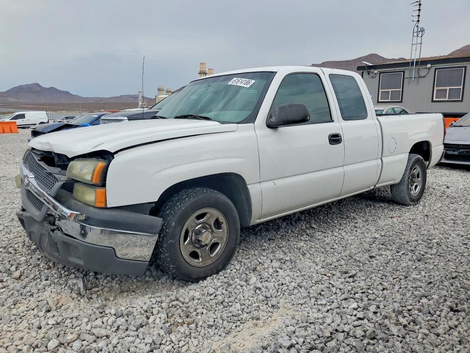 CHEVROLET SILVERADO 2004 with VIN 2GCEC19V741188141 - Photo from auction