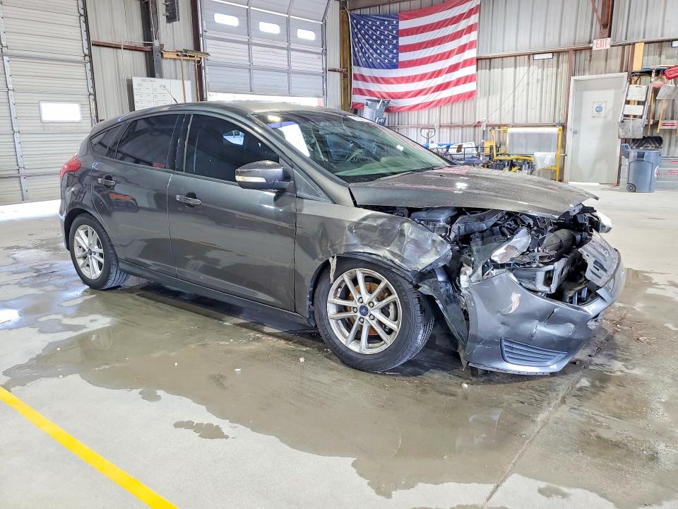Photo 4 from auction – 2016 FORD FOCUS with VIN 1FADP3K29GL276611