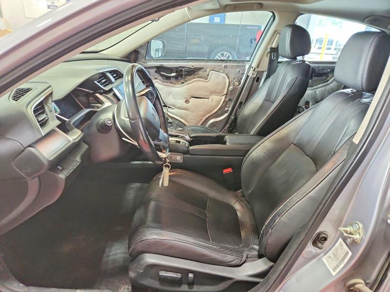 Photo 7 from auction – 2016 HONDA CIVIC with VIN 2HGFC1F74GH635922