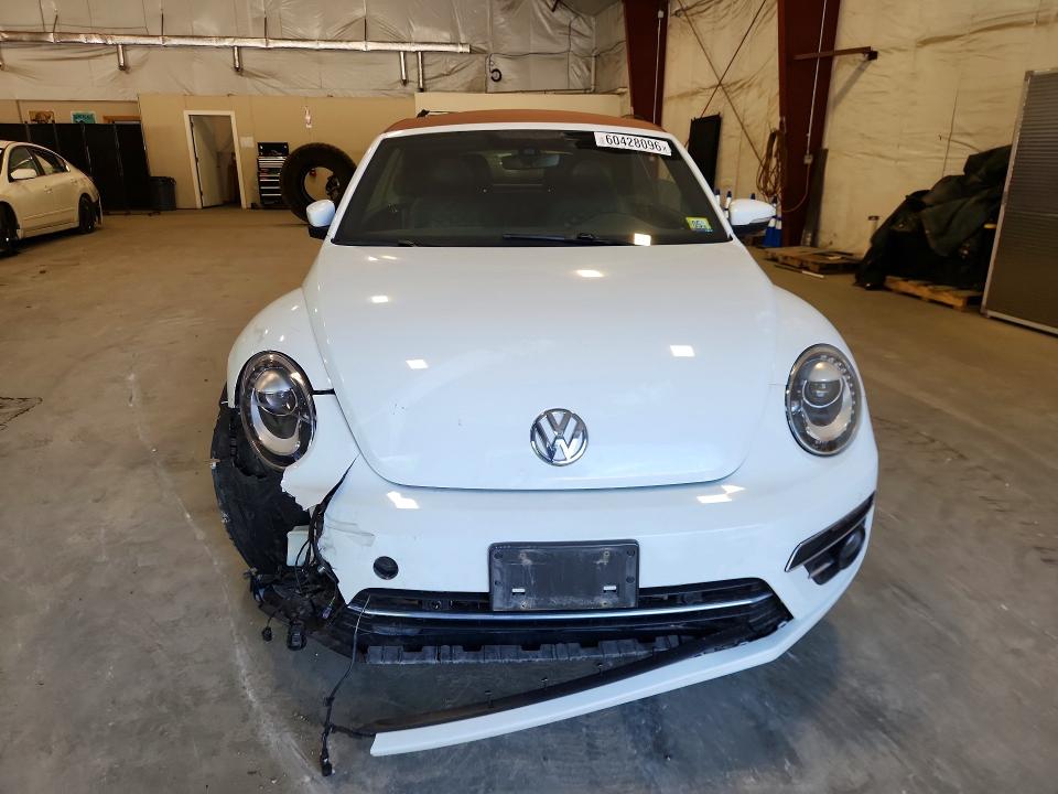 Снимка 5 от търг – 2019 VOLKSWAGEN BEETLE с VIN 3VW5DAAT2KM507794