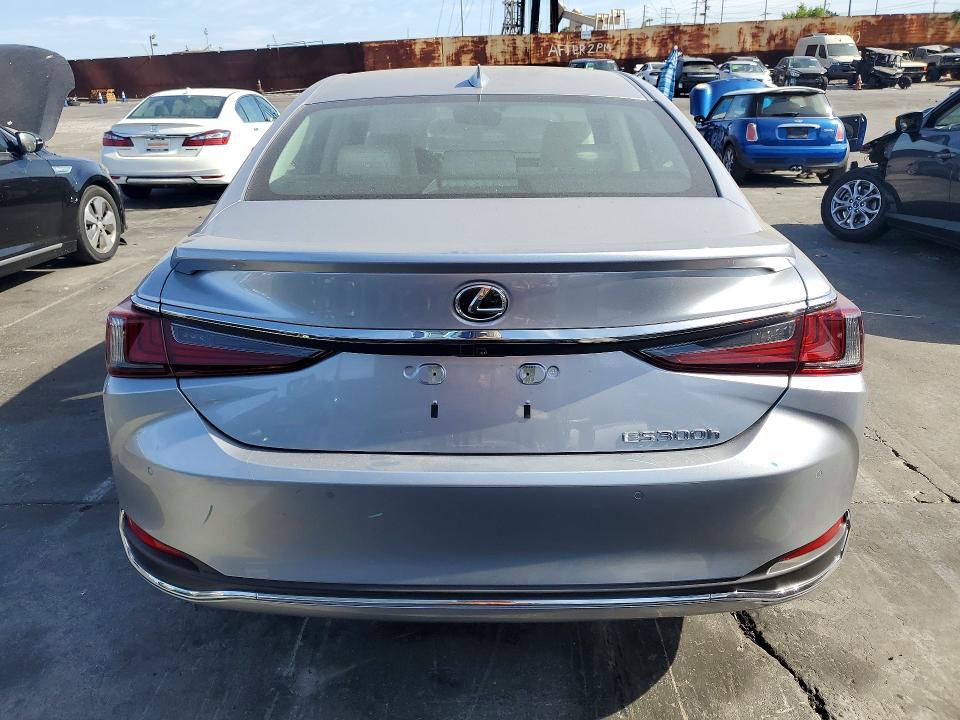 Photo 6 from auction – 2023 LEXUS ES 300H with VIN 58ADA1C18PU036311