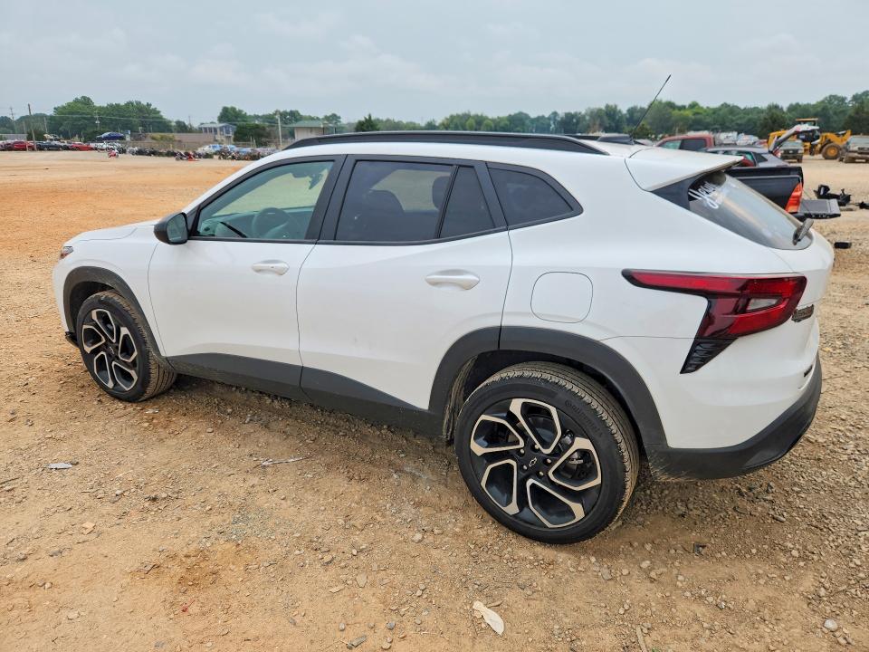 Photo 2 from auction – 2025 CHEVROLET TRAX with VIN KL77LJEP0SC268577