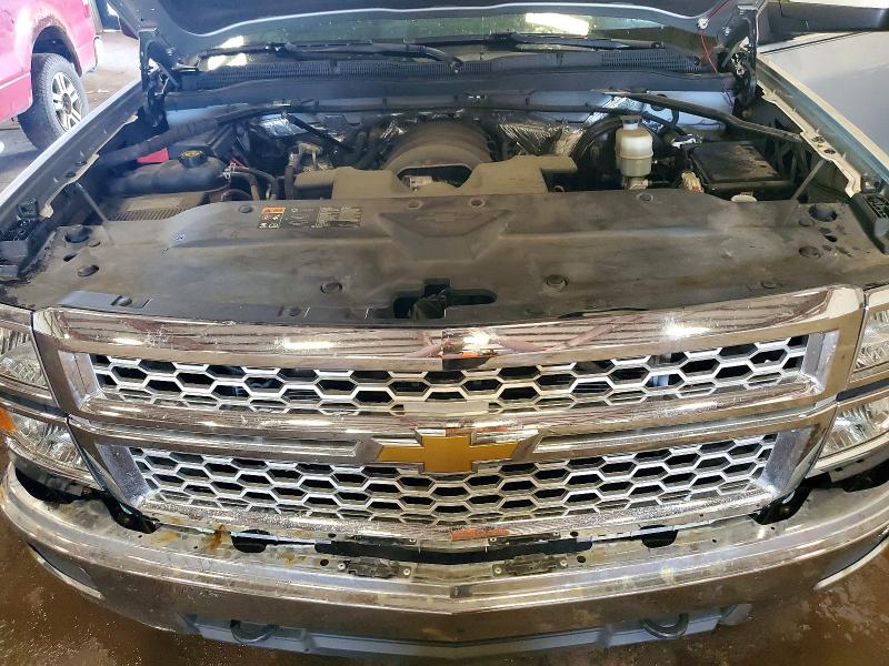 Photo 11 from auction – 2015 CHEVROLET SILVERADO with VIN 1GCVKREC2FZ406325