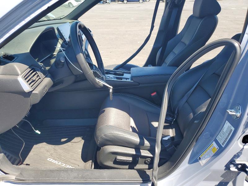Photo 7 from auction – 2022 HONDA ACCORD with VIN 1HGCV2F38NA016400