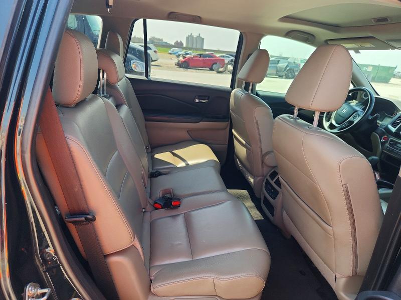 Photo 10 from auction – 2017 HONDA PILOT with VIN 5FNYF6H72HB006692