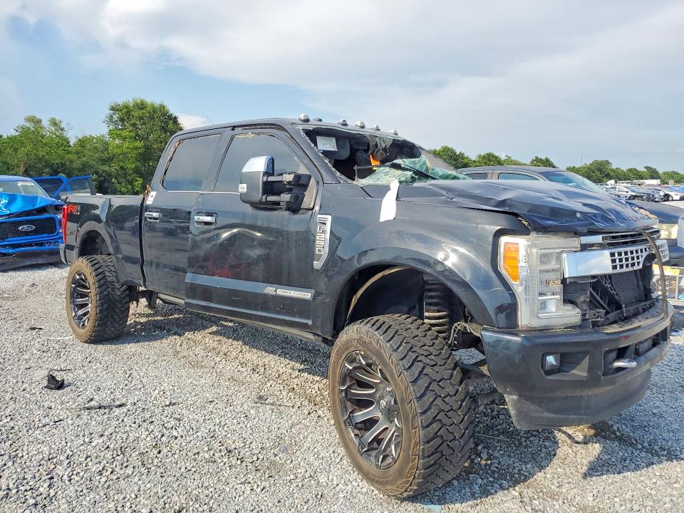 Photo 4 from auction – 2018 FORD F250 with VIN 1FT7W2BTXJEC39267