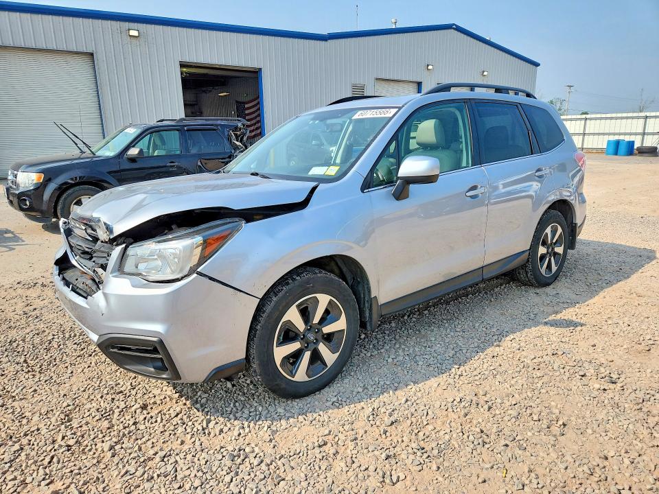 SUBARU FORESTER 2018 with VIN JF2SJAJC2JH467980 - Photo from auction