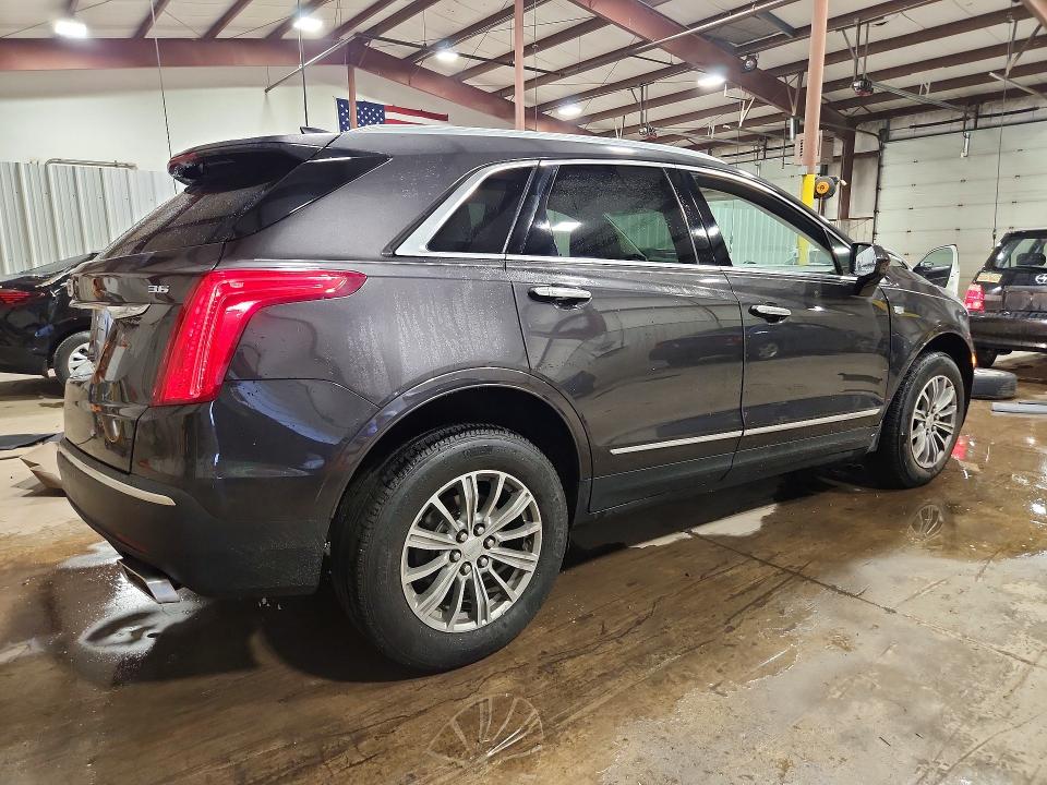 Photo 3 from auction – 2018 CADILLAC XT5 with VIN 1GYKNCRS6JZ117265