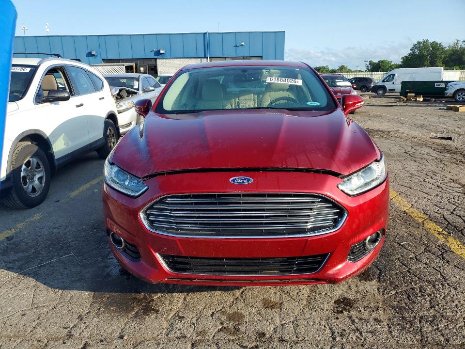 Foto 5 de la subasta – 2016 FORD FUSION con VIN 3FA6P0K98GR275469