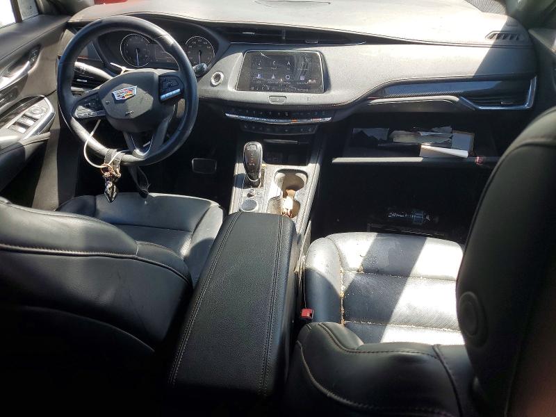 Photo 8 from auction – 2020 CADILLAC XT4 with VIN 1GYFZER49LF149067