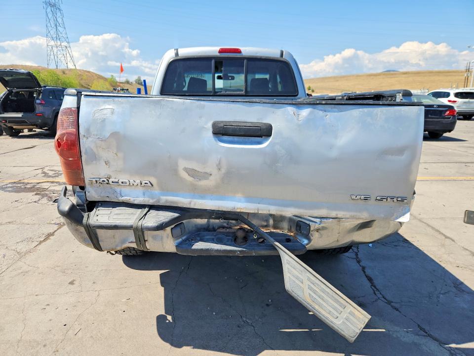 Photo 6 from auction – 2005 TOYOTA TACOMA with VIN 5TEUU42N75Z007220