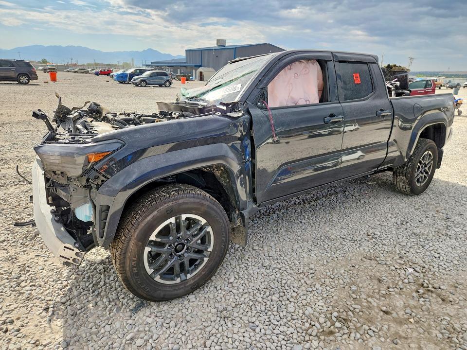 Photo 1 from auction – 2025 TOYOTA TACOMA with VIN 3TMLB5JN9SM206108