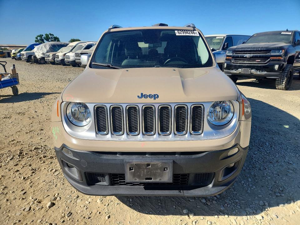 Photo 5 from auction – 2016 JEEP RENEGADE with VIN ZACCJBDT3GPC59211