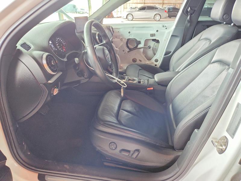 Photo 7 from auction – 2018 AUDI A3 with VIN WAUAUGFF3J1028784