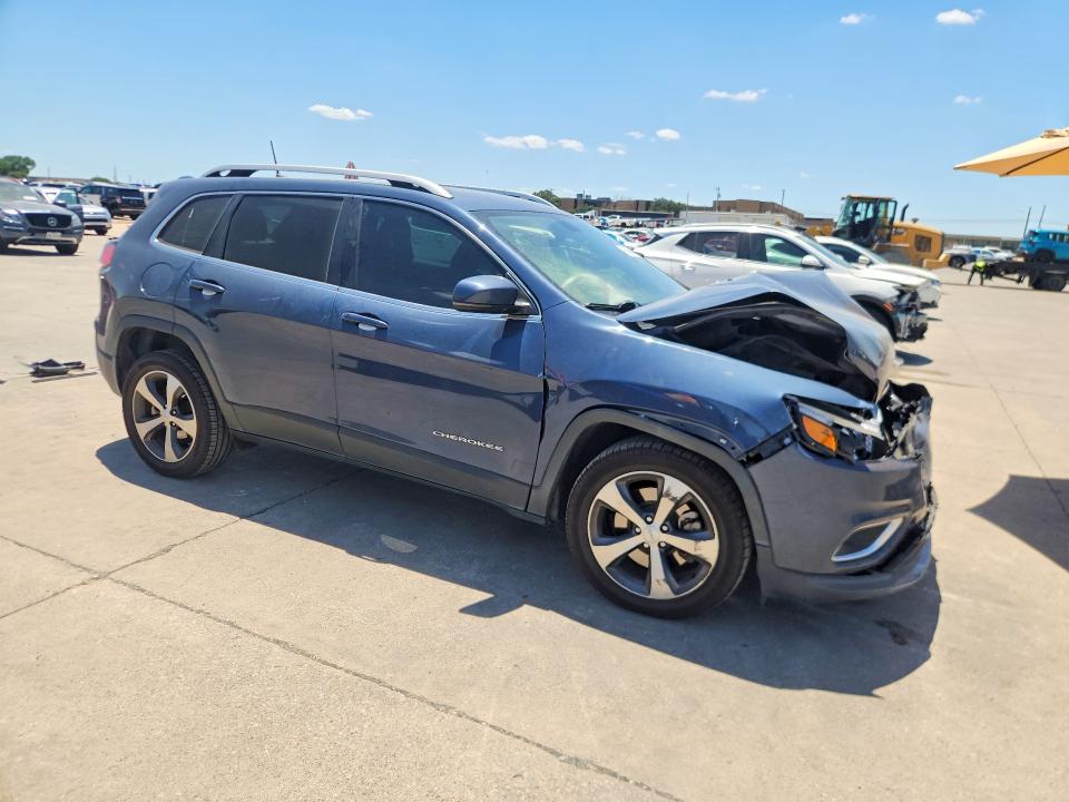 Photo 4 from auction – 2020 JEEP CHEROKEE with VIN 1C4PJLDB0LD652543