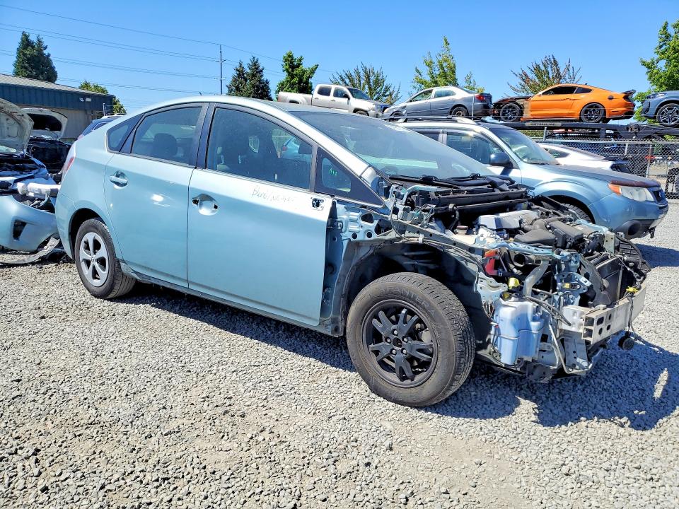 Photo 4 from auction – 2015 TOYOTA PRIUS with VIN JTDKN3DUXF1987959