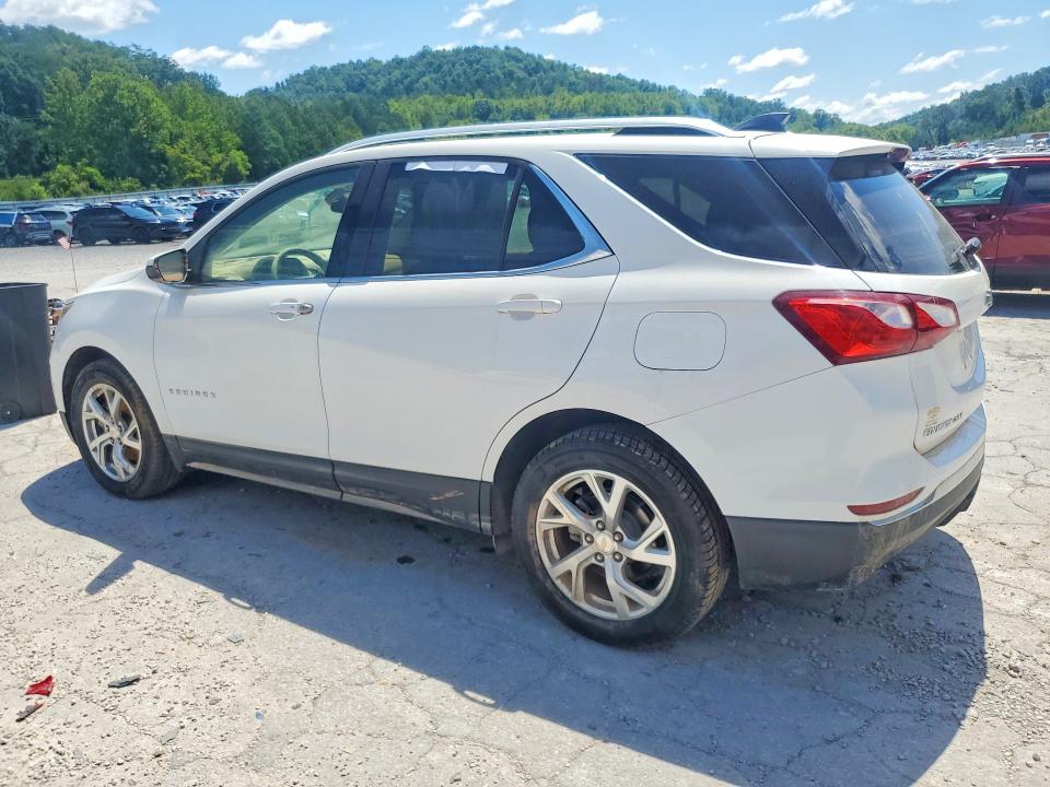 Photo 2 from auction – 2020 CHEVROLET EQUINOX with VIN 3GNAXVEX7LS595260