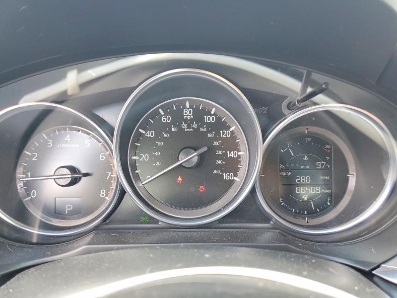 Photo 9 from auction – 2018 MAZDA 6 with VIN JM1GL1UM6J1334571