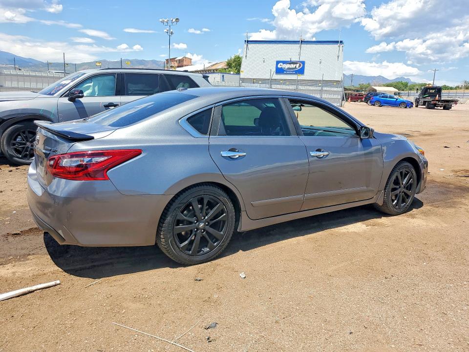Photo 3 from auction – 2018 NISSAN ALTIMA with VIN 1N4AL3AP8JC479931
