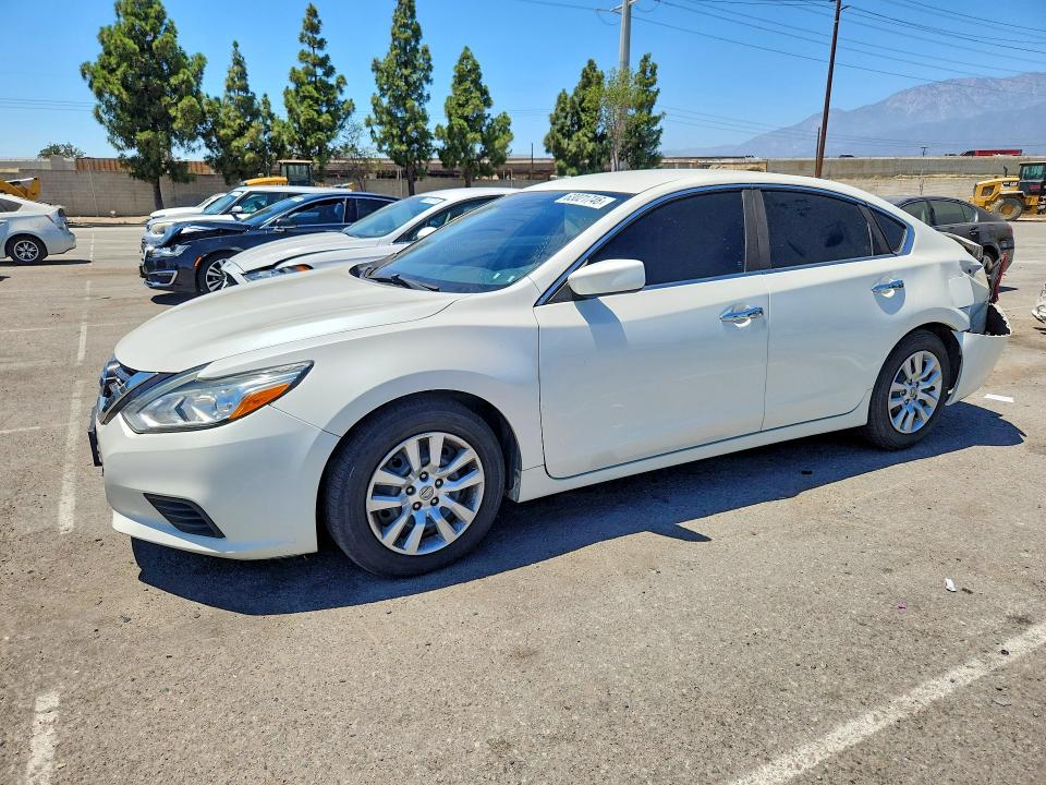 NISSAN ALTIMA 2016 z numerem VIN 1N4AL3AP2GC212633 - Zdjęcie z aukcji