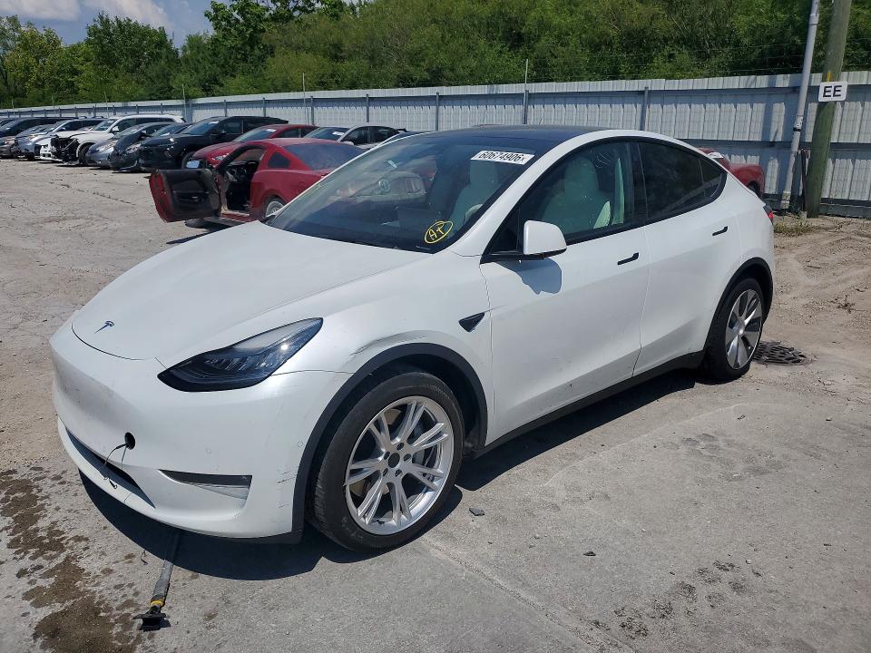 TESLA MODEL Y 2021 with VIN 5YJYGDEE5MF130566 - Photo from auction