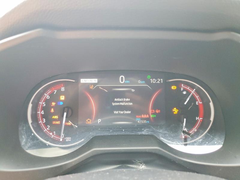 Photo 9 from auction – 2023 TOYOTA RAV4 with VIN 2T3W1RFV1PW265207