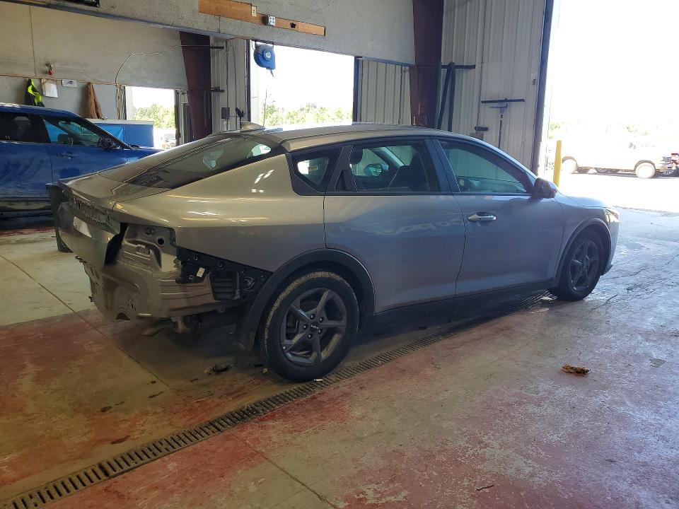 Photo 3 from auction – 2025 KIA K4 with VIN 3KPFT4DE1SE062015