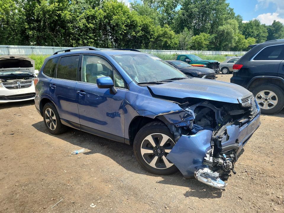 Zdjęcie 4 z aukcji – 2018 SUBARU FORESTER z VIN JF2SJARC9JH592141