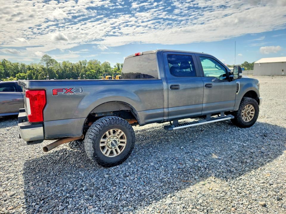 Photo 3 from auction – 2019 FORD F250 with VIN 1FT7W2B62KED34580