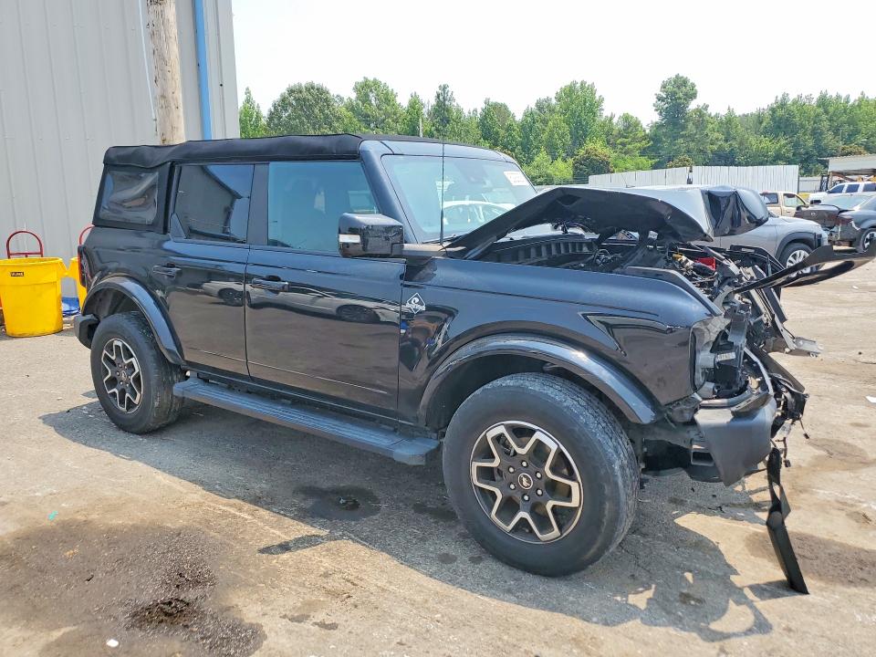 Photo 4 from auction – 2023 FORD BRONCO with VIN 1FMEE5DPXPLB37348