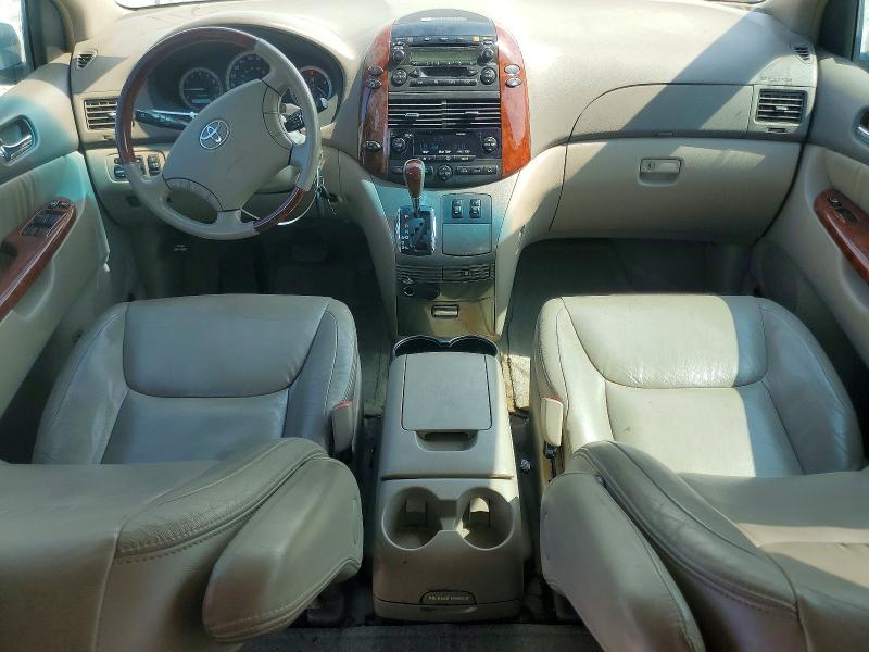 Photo 8 from auction – 2005 TOYOTA SIENNA with VIN 5TDZA22C75S364380