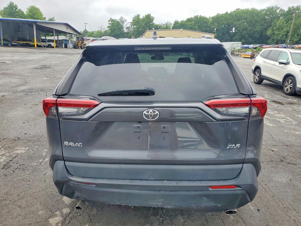 Photo 6 from auction – 2020 TOYOTA RAV4 with VIN 2T3W1RFV9LC058284