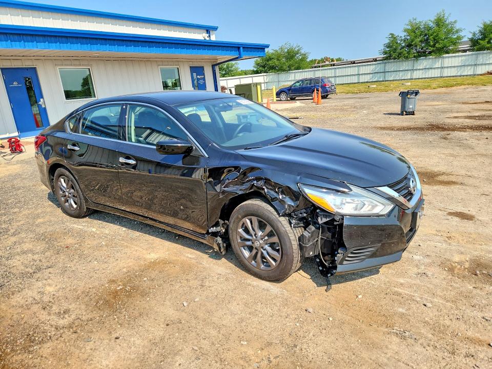 Photo 4 from auction – 2018 NISSAN ALTIMA with VIN 1N4AL3AP8JC222980