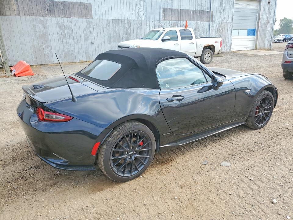 Photo 3 from auction – 2016 MAZDA MX-5 MIATA with VIN JM1NDAC79G0105221
