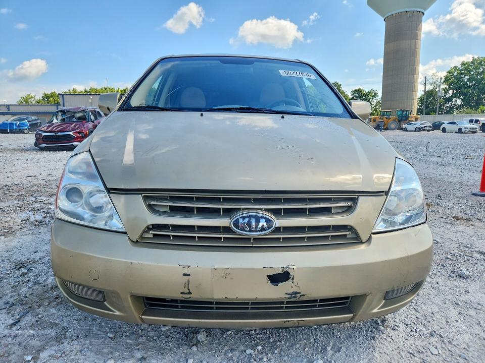 Photo 5 from auction – 2010 KIA SEDONA with VIN KNDMG4C3XA6332732