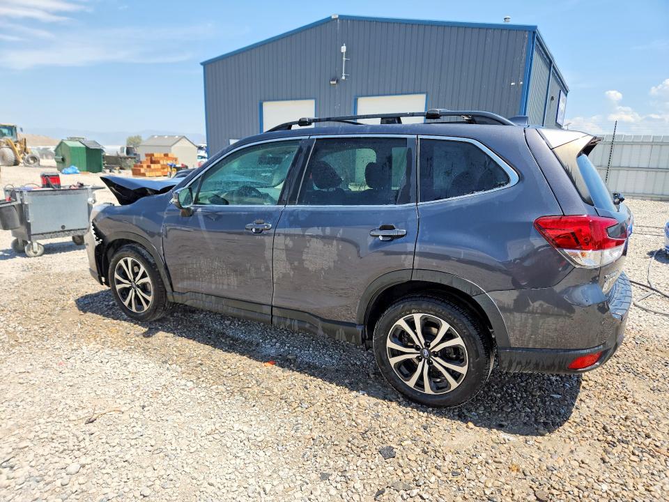 Photo 2 from auction – 2021 SUBARU FORESTER with VIN JF2SKASCXMH431938