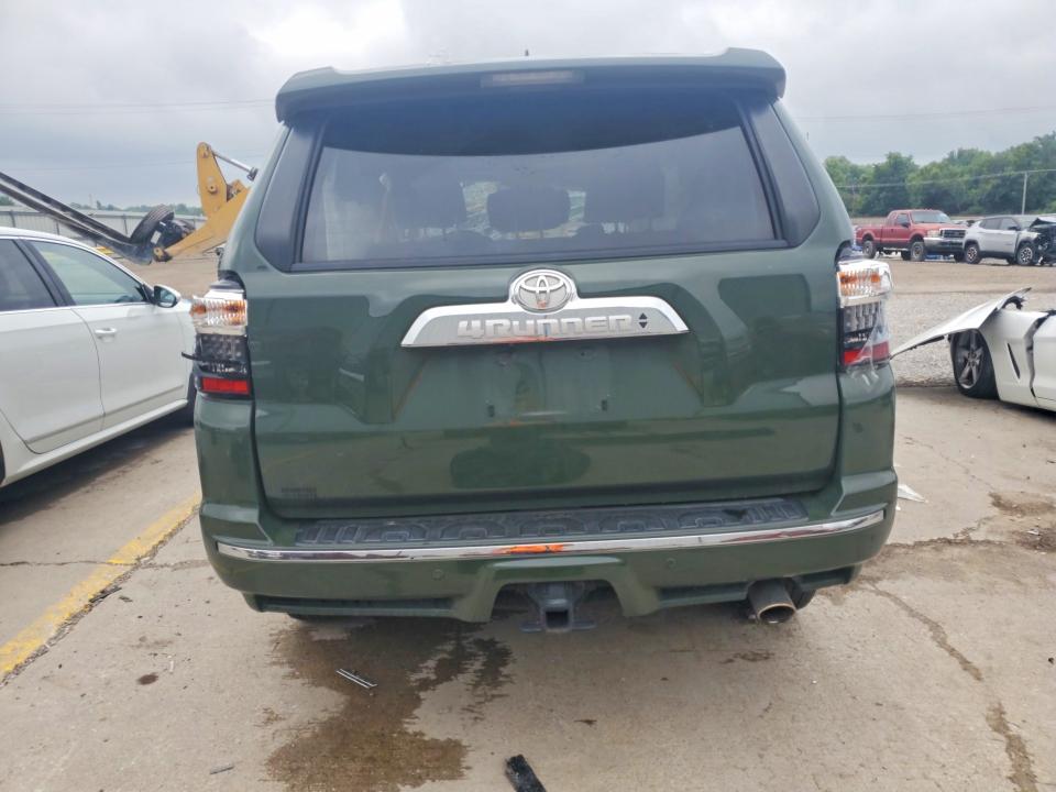 Photo 6 from auction – 2022 TOYOTA 4RUNNER with VIN JTEKU5JR1N6047805